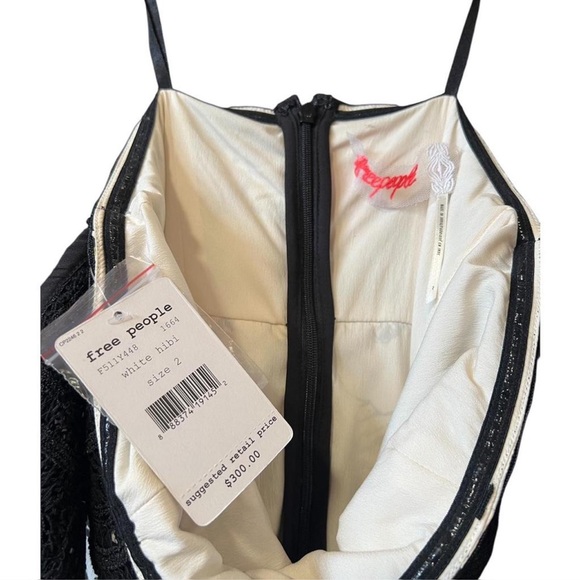 NWT Free People white/black hibiscus crochet lace with beaded accent - Picture 4 of 6